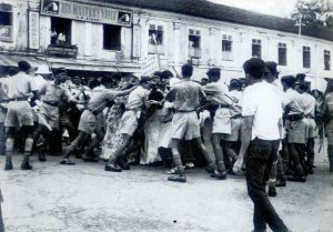 UNREST: Police reinforcements move in, using their lathis to push back the restive crowd. Many of the policemen were from Maharashtra, and had no sympathy for the protectors. Dozens of women were caught in the police cordon 