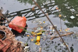 CAMPAL CREEK: A nallah of garbage? Nothing new for panjimites who have gron used to seeing garbage everywhere.