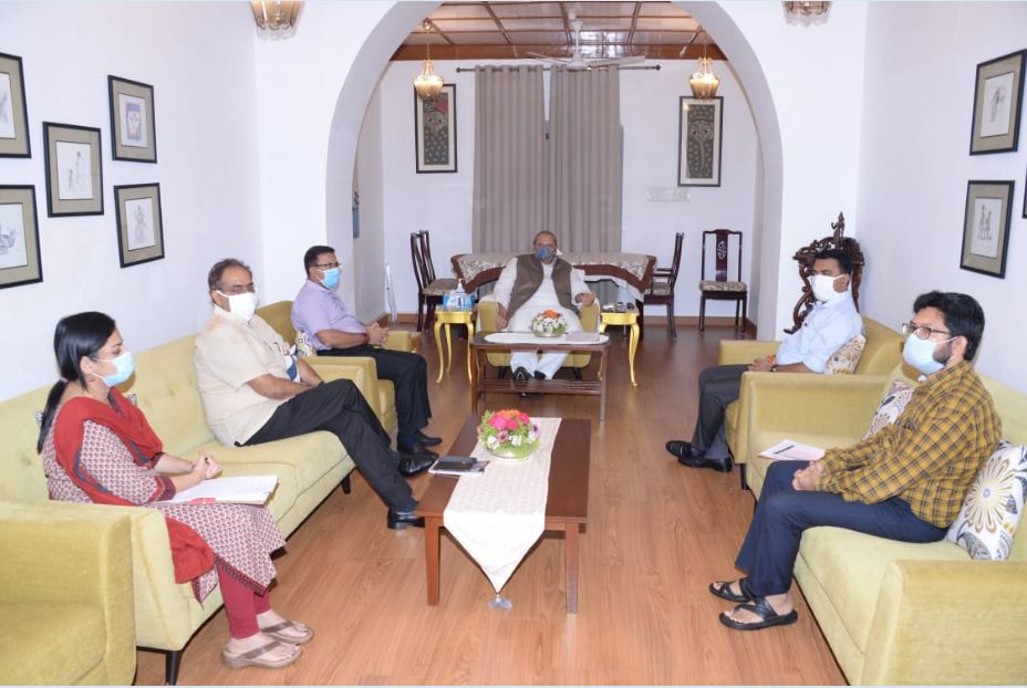 CM, HEALTH MINISTER, BRIEF GOVERNOR ON COVID-19