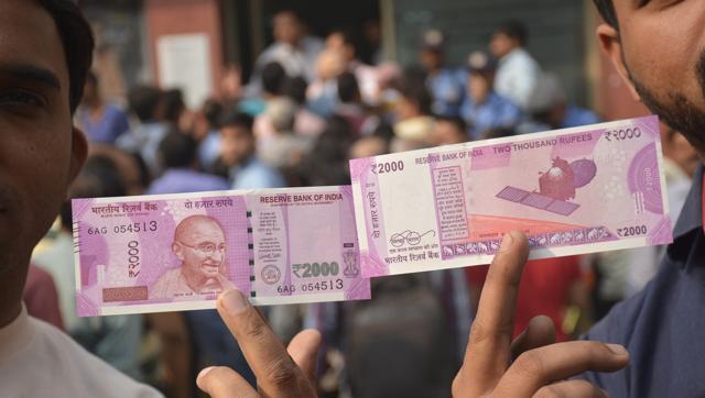 HAFTA: With the new `2000 notes, BJP bakths in government jobs will now demand a much higher bribe