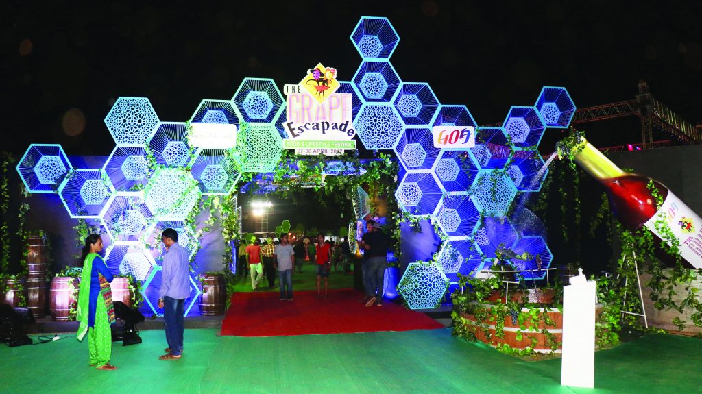 CELEBRATING BUBBLY MOMENTS…  At the 13th edition of the Grape Escapade Wine & Food Festival