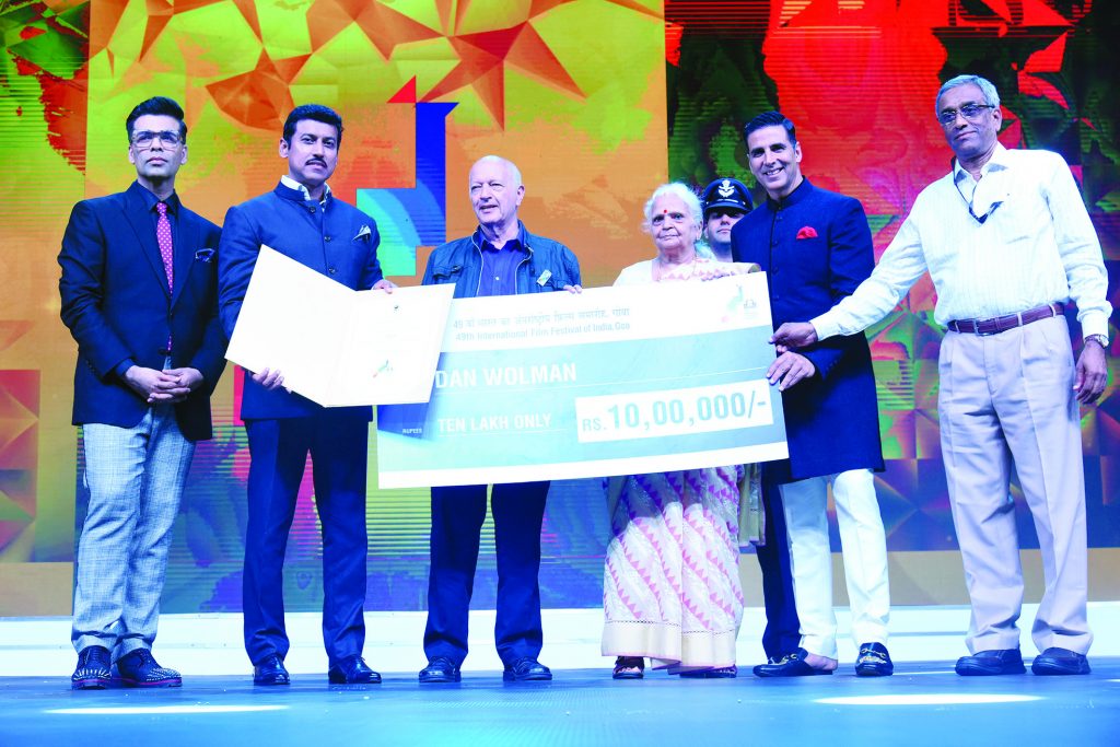 NO FIZZ WITHOUT  MANOHAR PARRIKAR