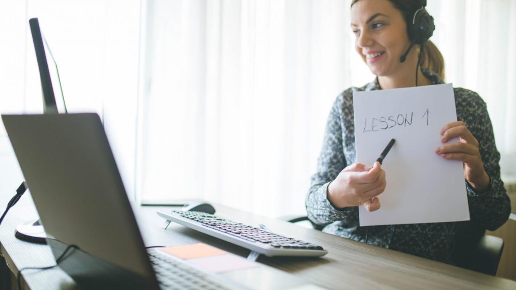 TIPS FOR LEAPING OVER E-LEARNING HURDLES!