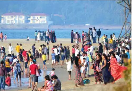 DELHI RAJ OVER GOAN BEACHES!