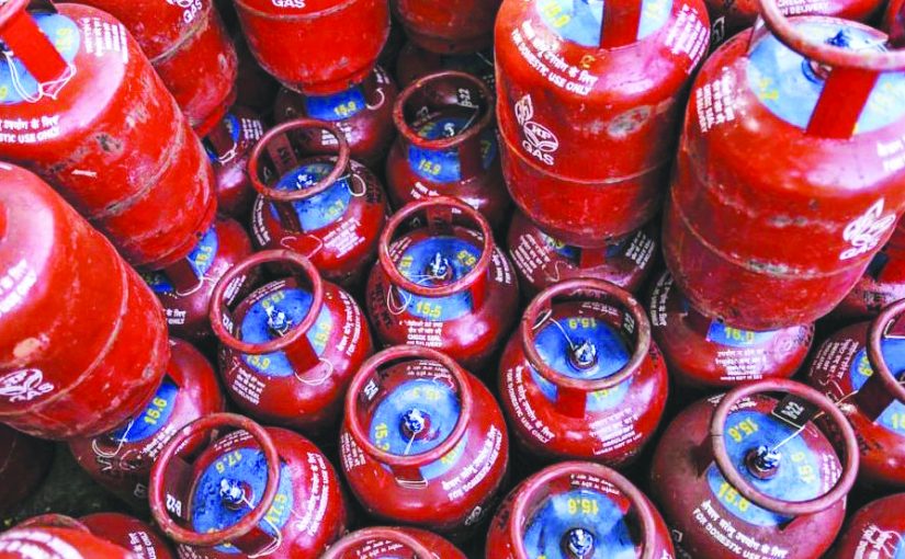 BJP PROMISES 50 BILLION ECONOMY, 3 FREE GAS CYLINDERs PER HOUSEHOLD!