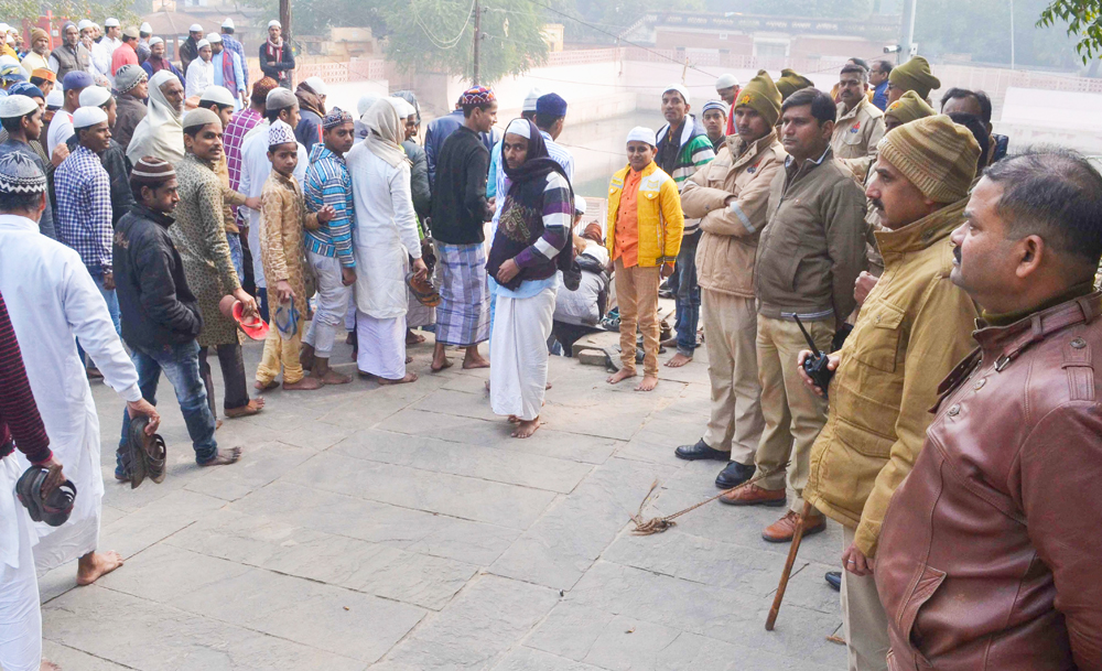 INDIA VIOLATES RELIGIOUS FREEDOM!