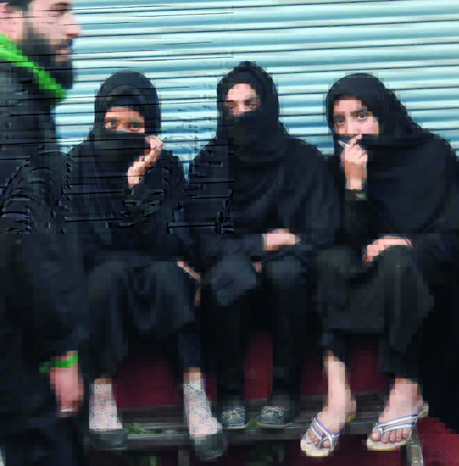 THE PAIN OF MENSES IN PAK! BY FARAH AHAMED
