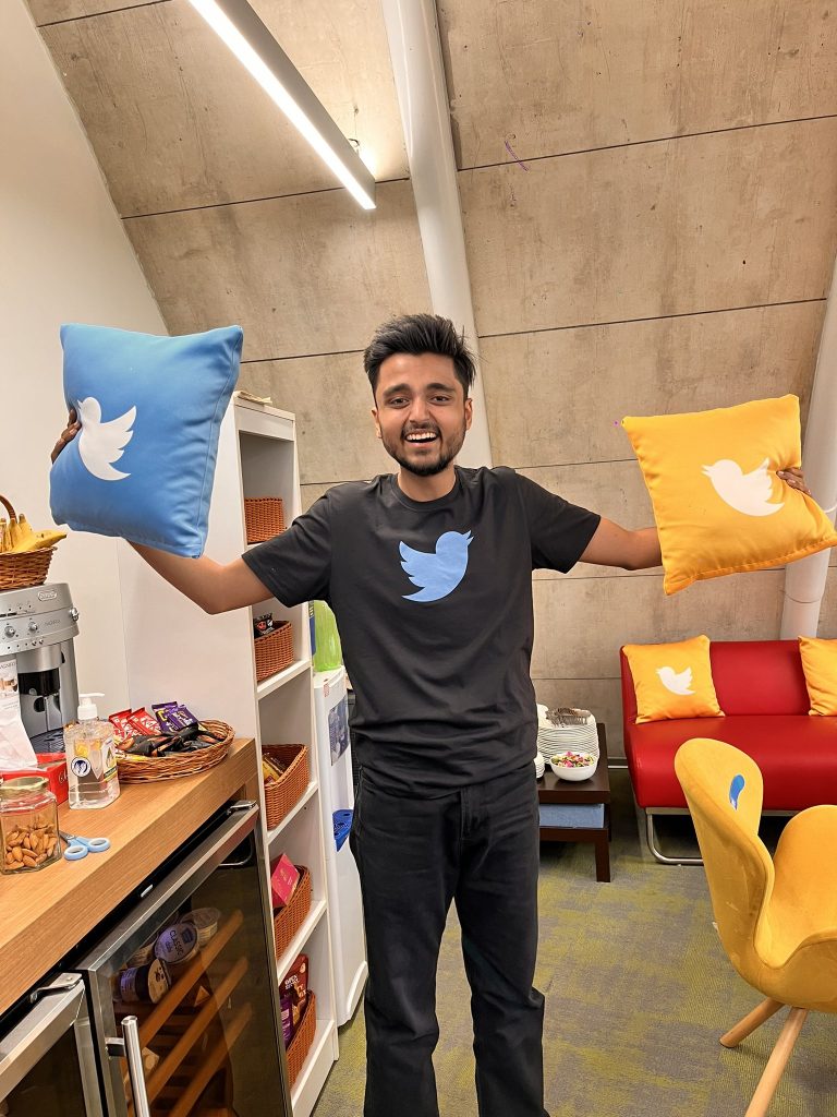 TWITTER EMPLOYEE CELEBRATES SACKING!