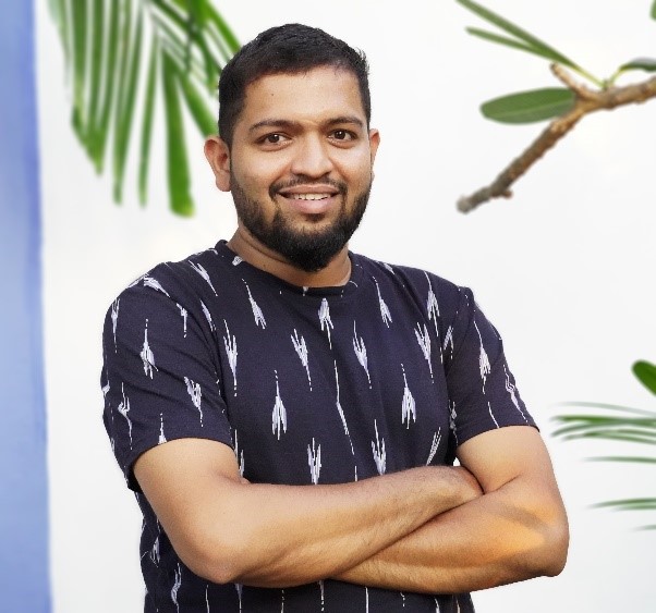 GOA ARTIST USES GODS TO PROMOTE PHYSICAL FITNESS!
