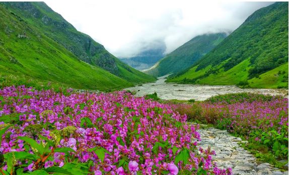 PILGRIM’S ACCESS TO CHAR DHAM IS BLOCKED!