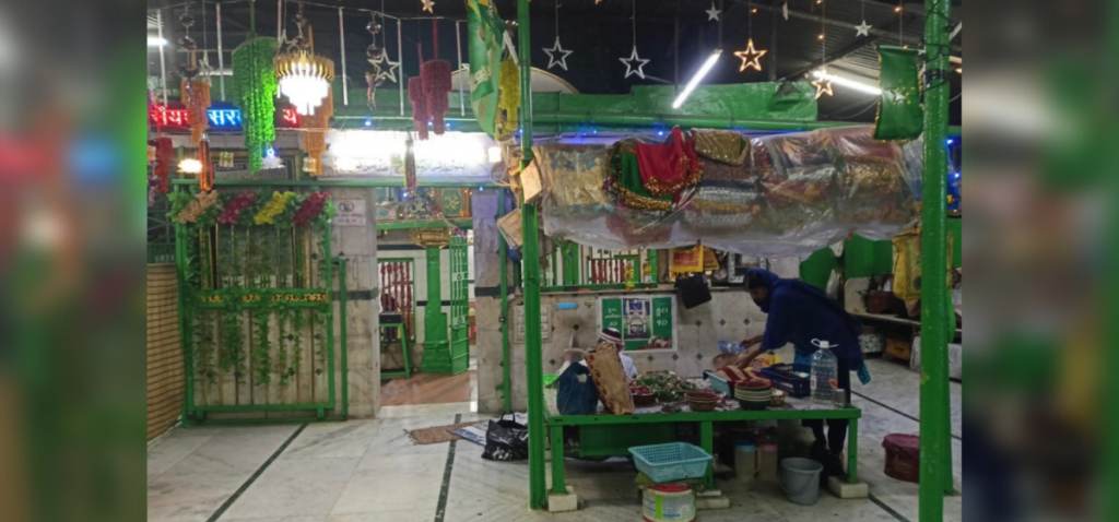 EVICTION ORDER SERVED ON AHMEDABAD’S HISTORIC DARGAH!By Tarushi Aswani