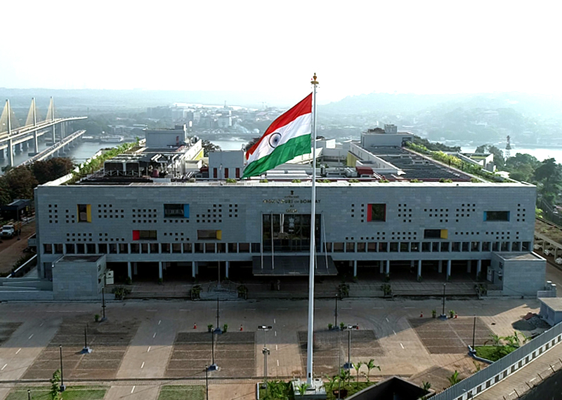 NO CONTEMPT NOTICE FOR TOP BUREAUCRATS! By Dr Olav Albuquerque