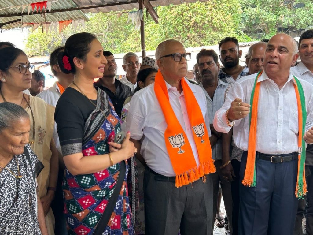 PALLAVI IS BJP PARROT!