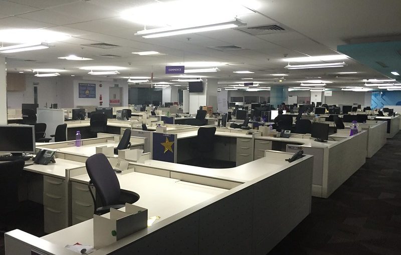 KARNATAKA EXEMPTS IT COMPANIES FROM KEY LABOUR LAW!By Kavita Kabeer