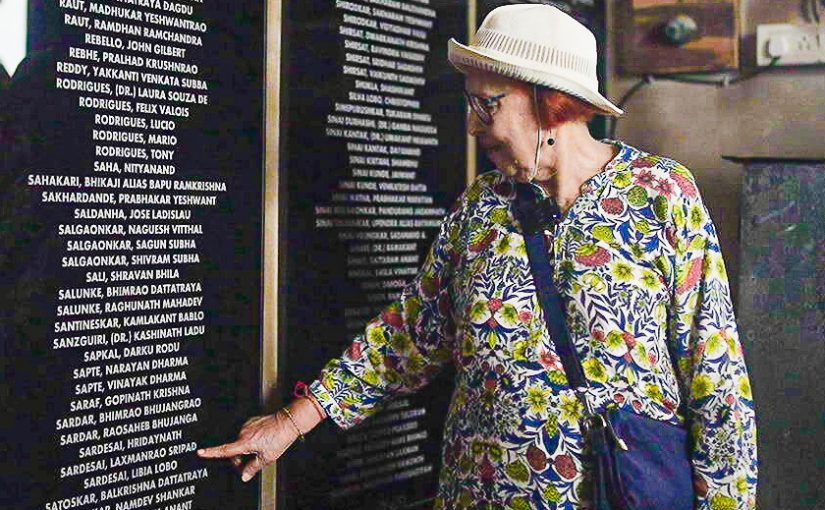 CENTENARIAN LIBIA LOBO SARDESAI RE-VISITS HISTORY... At Aguad Port & Jail Complex!